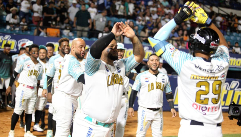 BRAVOS BLANQUEA Y SE ACERCA MÁS A ENERO